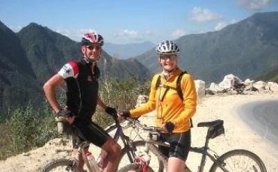 Sarah and John Blyth  Cycling on the  tour with redspokes